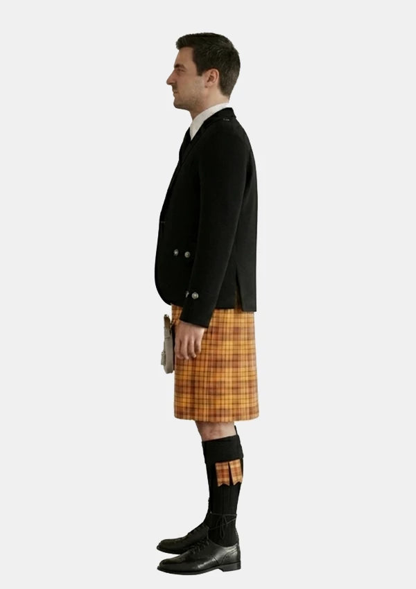 Traditional_Ulster_Tartan_Kilt_and_Argyle_Jacket_Kilt_Outfits_left_image