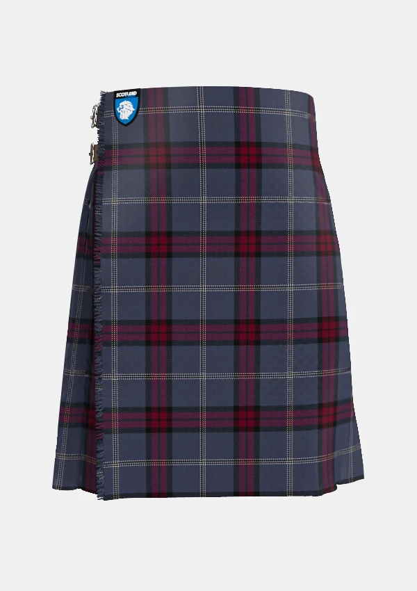 Traditional_University_of_Edinburgh_front_image_with_pleated_design_and_adjustable_buckles_for_men