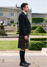 Traditional_Watt_Tartan_4210_Kilt_and_Argyle_Jacket_Kilt_Outfit_right_image