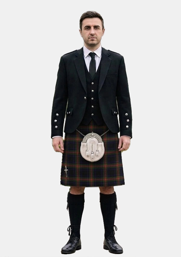 Traditional_Watt_Tartan_4210_Kilt_and_Argyle_Jacket_Kilt_Outfits_front_image