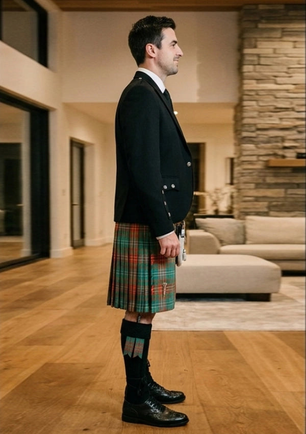 Traditional_Wilson_tartan_Kilt_and_Argyle_Jacket_Kilt_Outfit_right_image