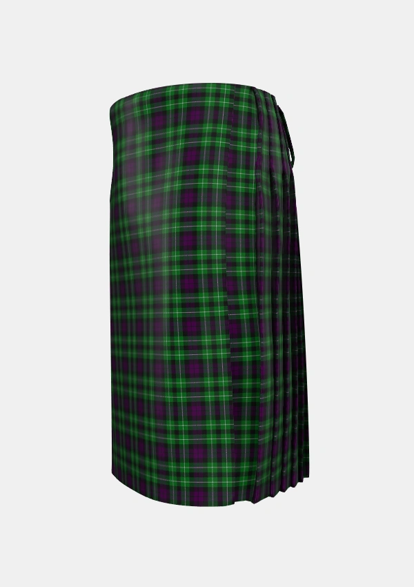 Traditional_Wilsons_No064_2_Tartan_1043_kilt_left_image_with_pleated_design_and_adjustable_buckles_for_men