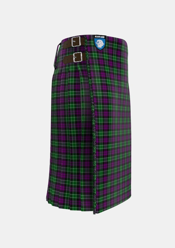 Traditional_Wilsons_No158_Tartan_928_kilt_right_image_with_pleated_design_and_adjustable_buckles_for_men
