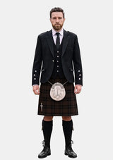 Traditional_Witchery_Tartan_14331_Kilt_and_Argyle_Jacket_Kilt_Outfits_front_image