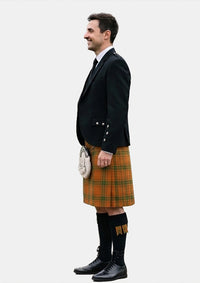 Traditional_Wolfe_tartan_4096_Kilt_and_Argyle_Jacket_Kilt_Outfits_left_image