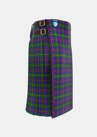 Traditional_Yule_Tartan_3896_kilt_right_image_with_pleated_design_and_adjustable_buckles_for_men