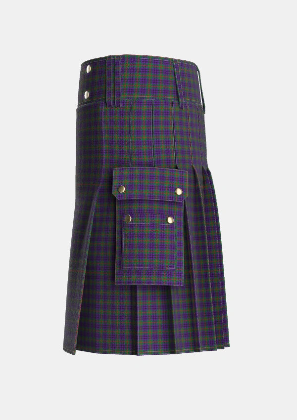 Utility_Austin_Wilsons_No137_Tartan_269_kilt_left_image_with_pleated_design_and_adjustable_buckles_for_men