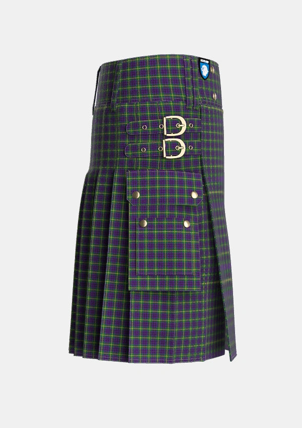 Utility_Austin_Wilsons_No173_Tartan_306_kilt_right_image_with_pleated_design_and_adjustable_buckles_for_men