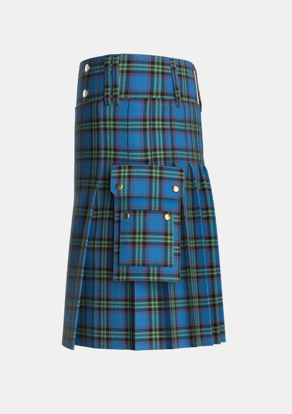 Utility_Parr_Tartan_439_kilt_left_image_with_pleated_design_and_adjustable_buckles_for_men