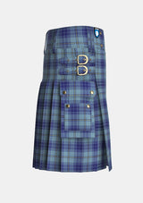 Utility_Traynor_Tartan_6608_kilt_right_image_with_pleated_design_and_adjustable_buckles_for_men