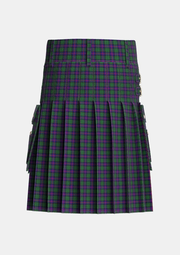 Utility_Urquhart_2_Tartan_1086_kilt_back_image_with_pleated_design_and_adjustable_buckles_for_men